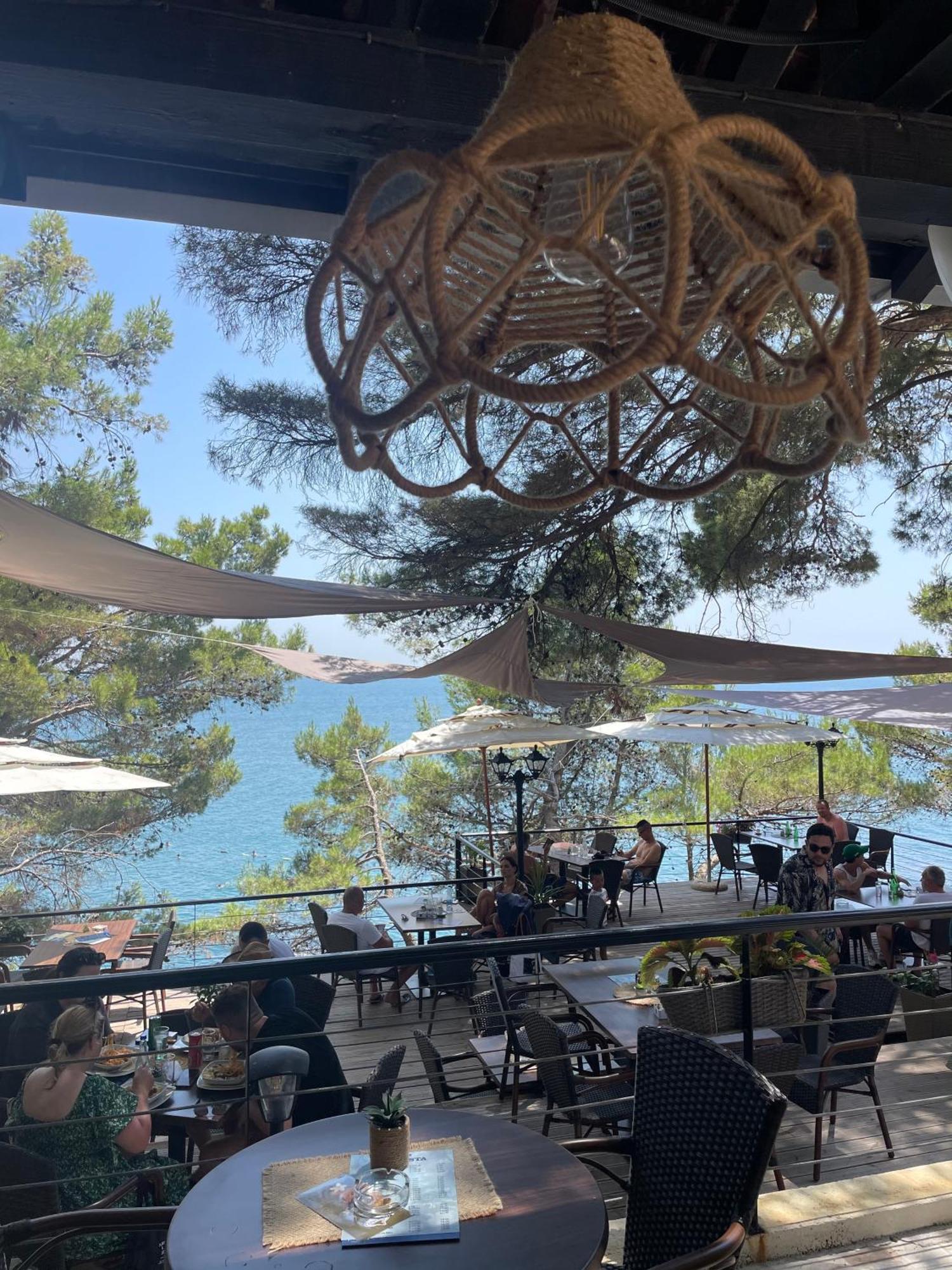 Corpus A - Hotel Albatros Ulcinj Exteriér fotografie